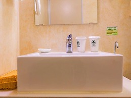 GreenTree Inn Xuzhou High Speed Railway Zhanqian Square Hotel