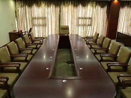 Greentree Inn Bus Station Business Hotel