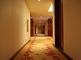 Greentree Inn Bus Station Business Hotel