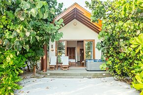 Reethi Faru Resort