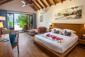 Reethi Faru Resort