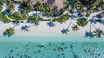 Reethi Faru Resort