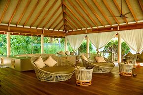 Reethi Faru Resort