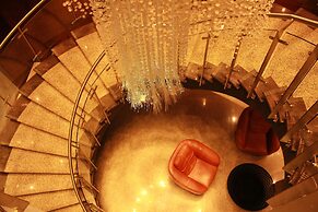 Imperial Suites Serviced Apartment