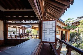 Soi Hanok Stay