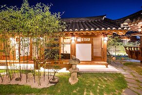 Soi Hanok Stay