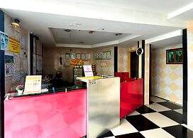 Bukit Beruntung Business Hotel