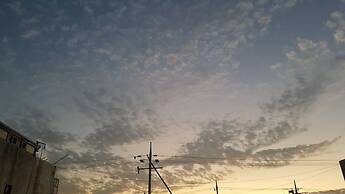 Ninano Guesthouse - Hostel