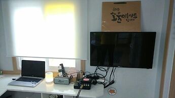 Ninano Guesthouse - Hostel