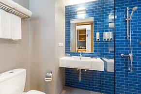 Journeyhub Phuket Patong