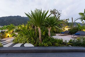 Journeyhub Phuket Patong