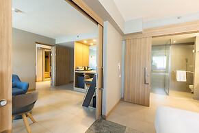 Journeyhub Phuket Patong