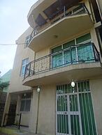 Melala Addis Bed & Breakfast