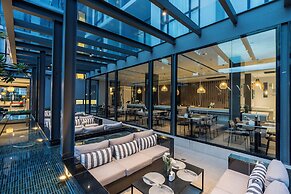 Arden Hotel and Residence