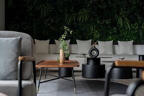 Arden Hotel and Residence