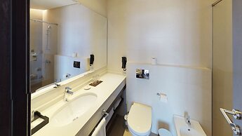 The House Boutique Suites