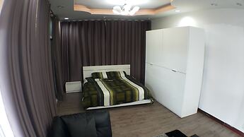 Maximum Luxury Apartment