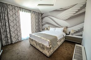 Hollywoodland Wellness & Spa Hotel