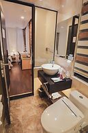 Momizi Business Hotel