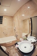 Momizi Business Hotel