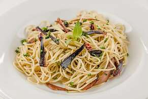 Velana Beach Hotel Maldives