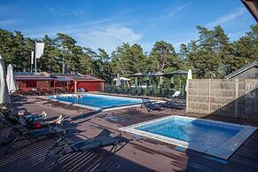 Ljugarns Semesterby & Camping