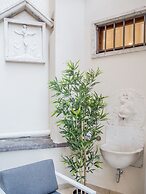 Luxury Apartment On Grand Canal