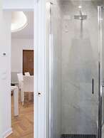 Luxury Apartment On Grand Canal