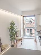 Luxury Apartment On Grand Canal