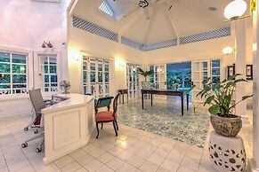 Hotel Aguas Claras Member of the Cayuga Collection