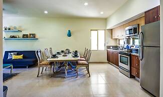 Prieta Penthouse 2 bedrooms sleeps 4