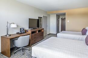 Hotel Madison & Shenandoah Conference Ctr