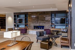 Hotel Madison & Shenandoah Conference Ctr