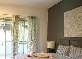 Turquesa Penthouse 2 BDRM sleeps 5