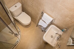 Rowan Tree House B&B