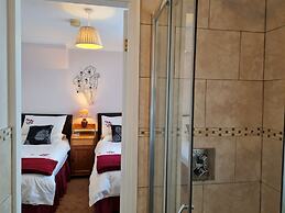 Rowan Tree House B&B