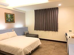 Pandora Elevator B&B