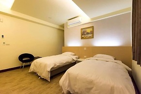 Pandora Elevator B&B