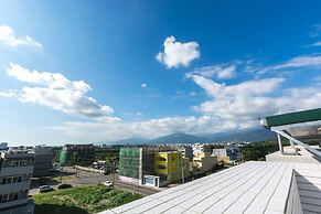 Pandora Elevator B&B