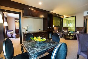 Royale Signature Hotel