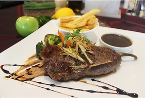 Royale Signature Hotel