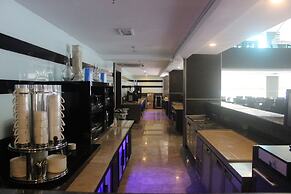 Royale Signature Hotel