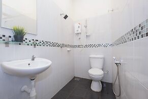 OYO 89981 Nyamanya Hotel