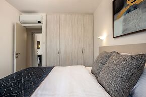 Yaya Hotel and Apartments