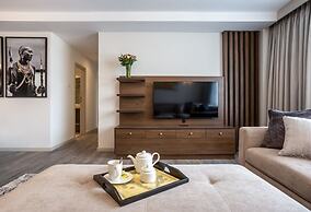 Yaya Hotel and Apartments