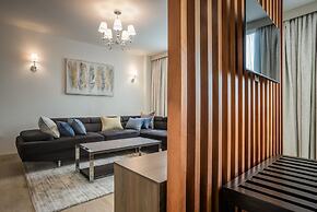 Yaya Hotel and Apartments