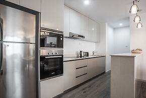 Yaya Hotel and Apartments
