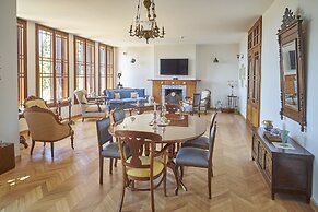 Villa Taraca Alacati Romantik Hotel