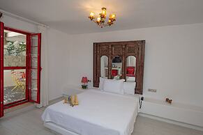 Villa Taraca Alacati Romantik Hotel