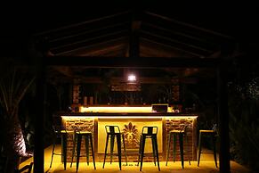 Villa Taraca Alacati Romantik Hotel